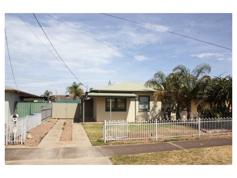 25 Yongala Street, Taperoo SA 5017