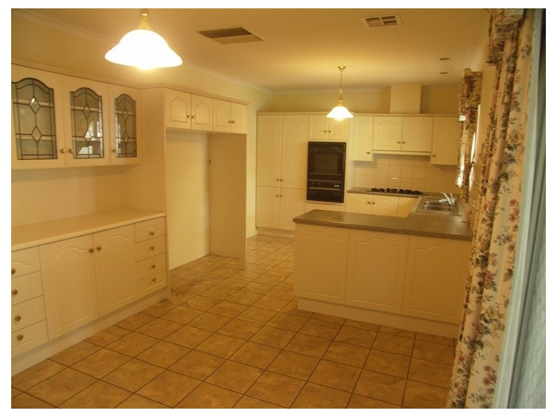 31 Jamaica Avenue, Fulham Gardens SA 5024