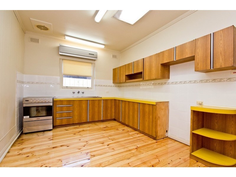 26 Kingborn Avenue, Seaton SA 5023