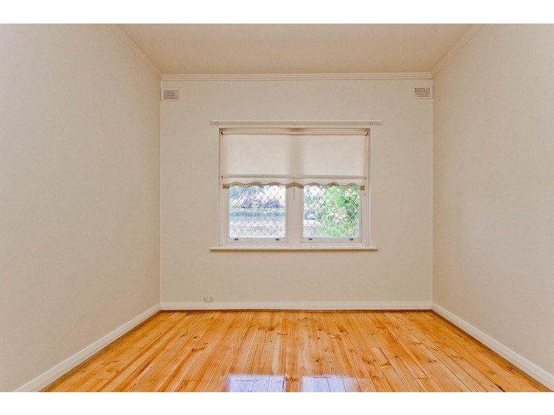 26 Kingborn Avenue, Seaton SA 5023