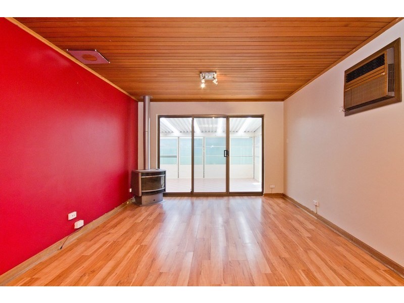 26 Kingborn Avenue, Seaton SA 5023