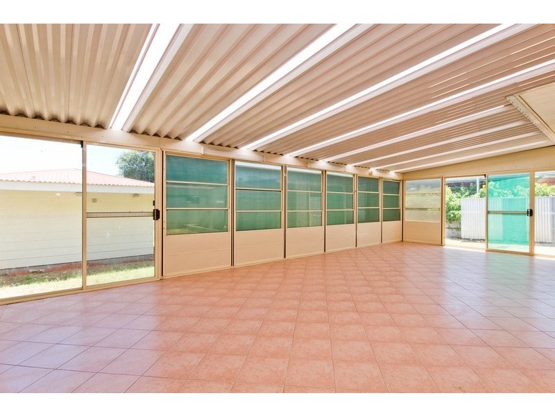 26 Kingborn Avenue, Seaton SA 5023