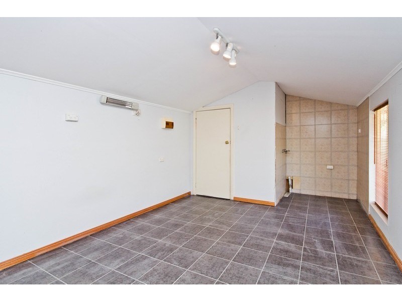 26 Kingborn Avenue, Seaton SA 5023