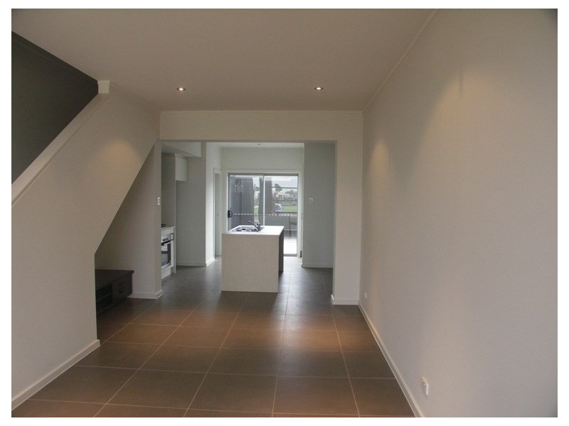 27 Mann Drive, Brompton SA 5007