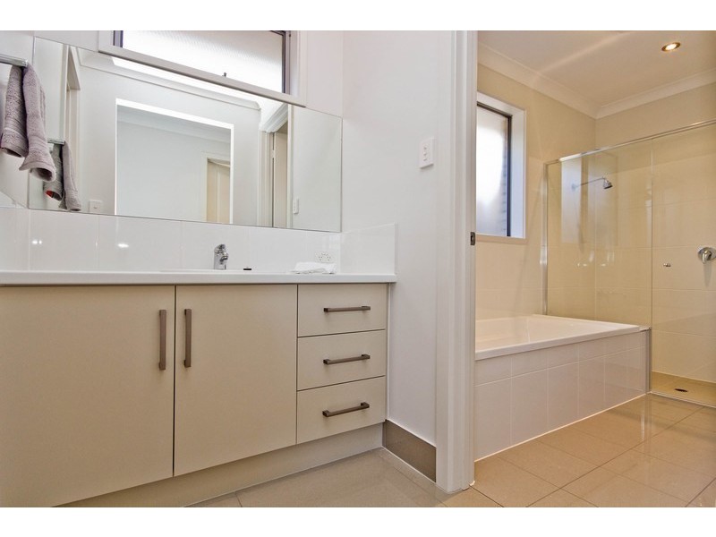 2a Young Street, Findon SA 5023