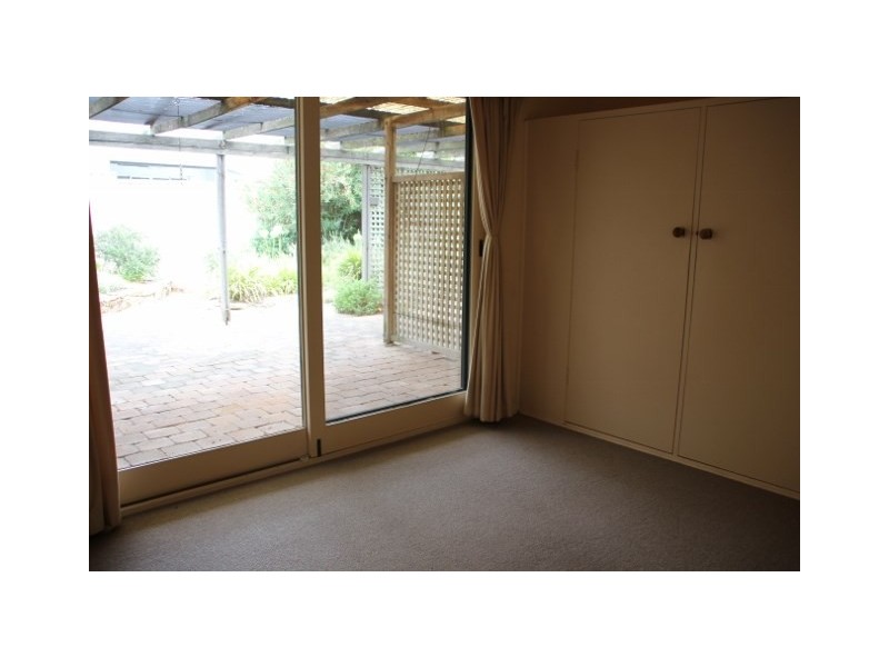 9 Shirley Crescent, West Beach SA 5024
