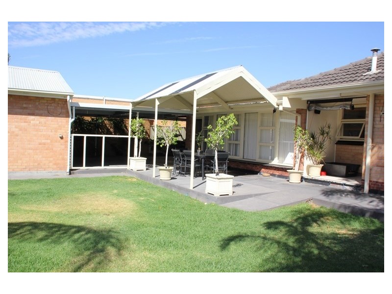 7 Broadmore Avenue, Fulham SA 5024