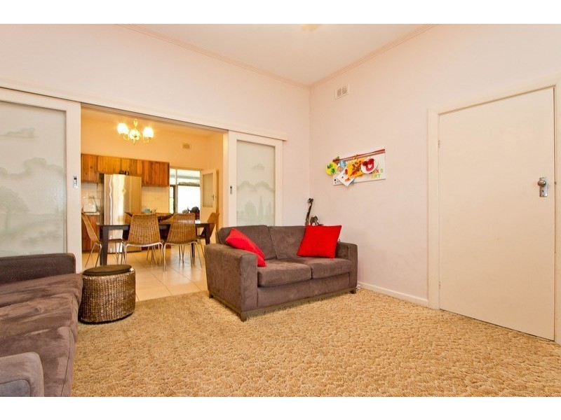 36 John Street, Flinders Park SA 5025