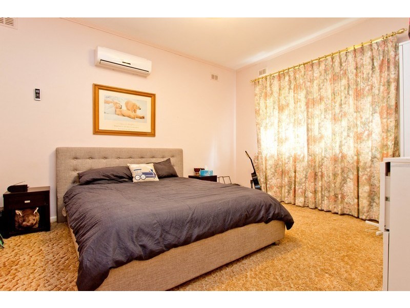 36 John Street, Flinders Park SA 5025