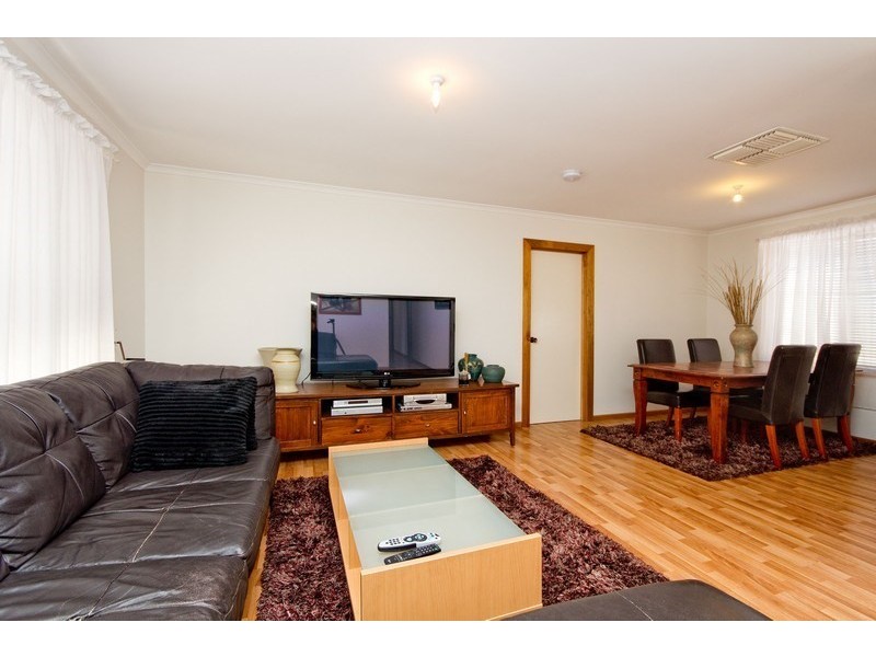 2 Frederick Street, Mansfield Park SA 5012