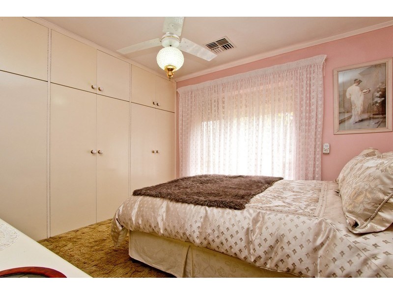 13 Norfolk Avenue, Fulham Gardens SA 5024