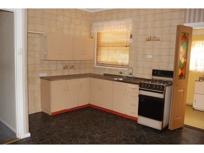 7 Hurcombe Street, West Beach SA 5024