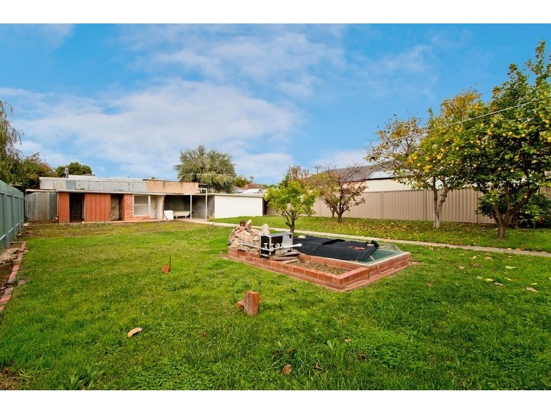 63 Overland Road, Croydon Park SA 5008