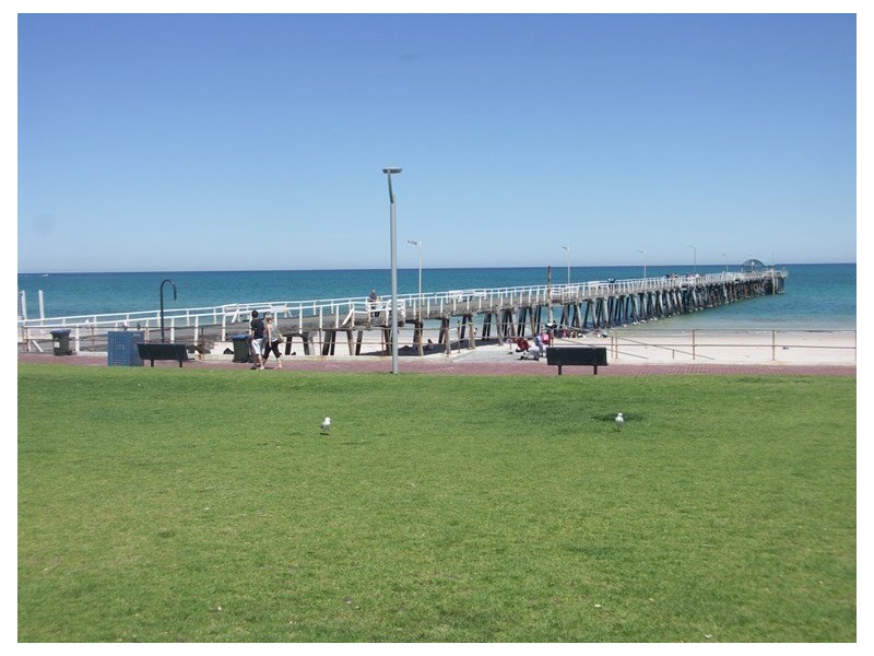 4/250 Military Road, Henley Beach SA 5022