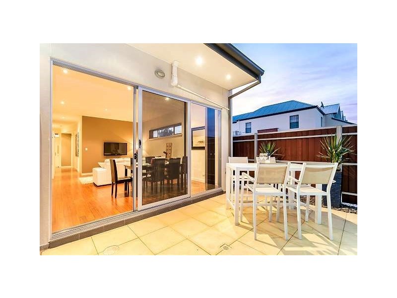 13 Templeton Street, Mawson Lakes SA 5095