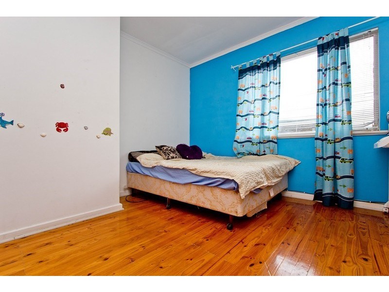 4 Loral Street, Para Hills SA 5096