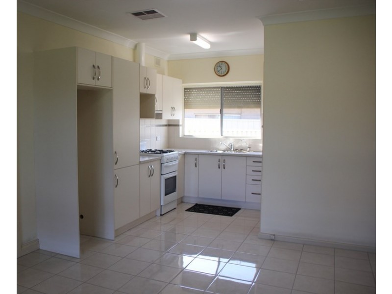 2/1 Leven Avenue, Seaton SA 5023