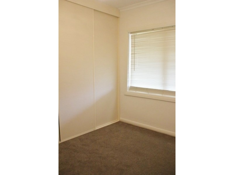 7 Raymond Avenue, Seaton SA 5023