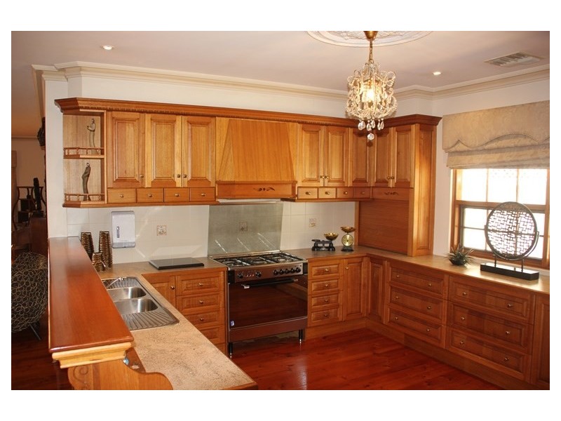 17 Douglas Street, Flinders Park SA 5025