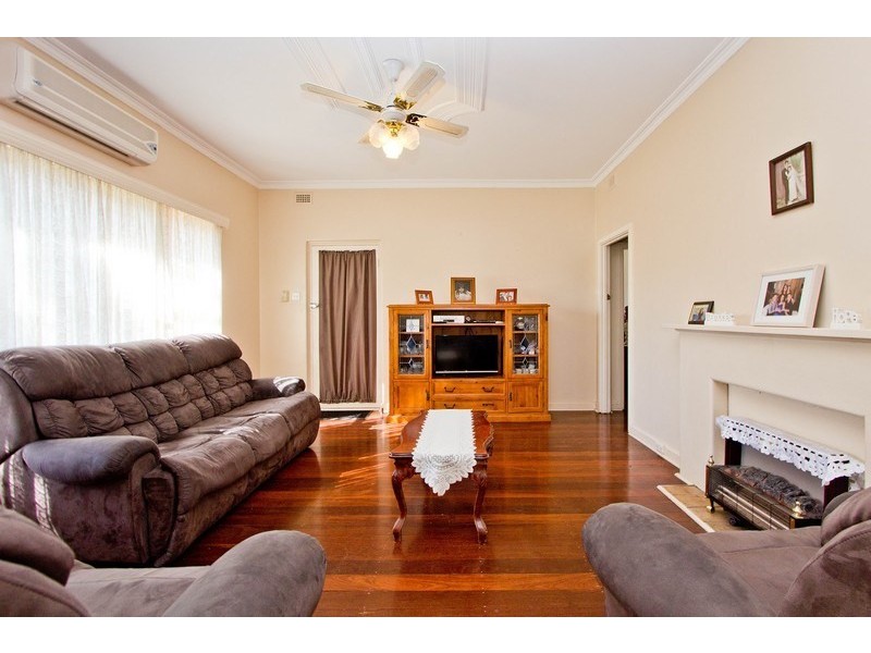 93 East Terrace, Henley Beach SA 5022