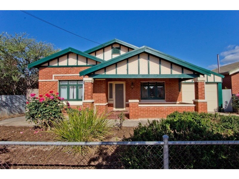 18 Attrill Avenue, Hilton SA 5033