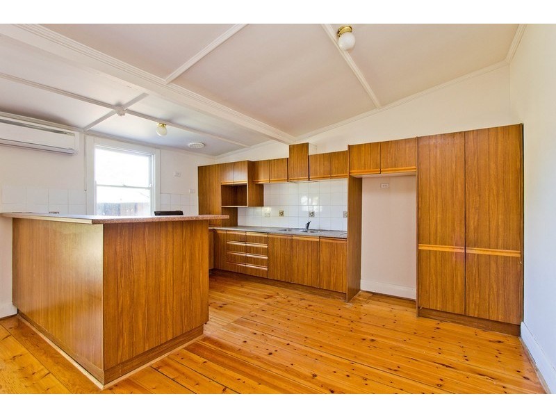 18 Attrill Avenue, Hilton SA 5033