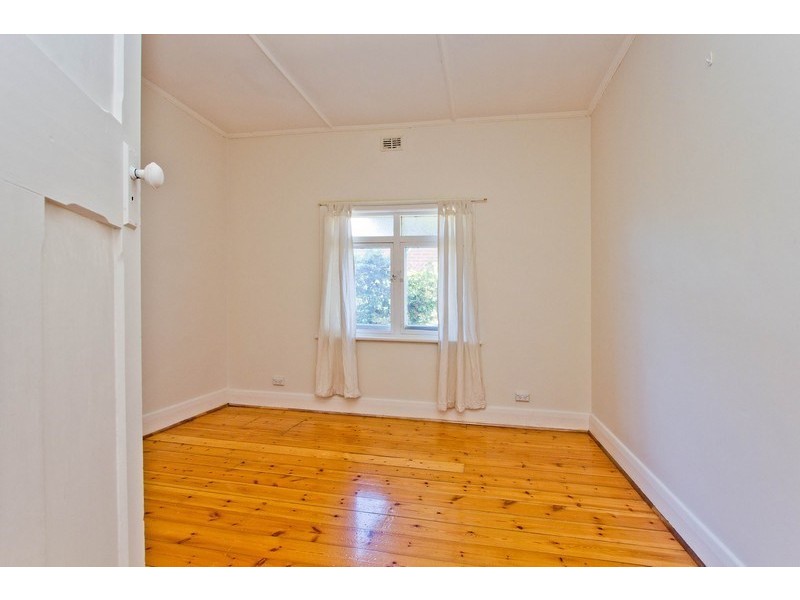 18 Attrill Avenue, Hilton SA 5033