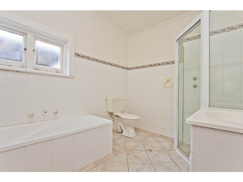 18 Attrill Avenue, Hilton SA 5033