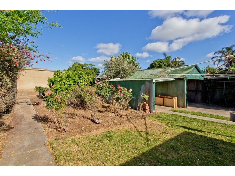 18 Attrill Avenue, Hilton SA 5033