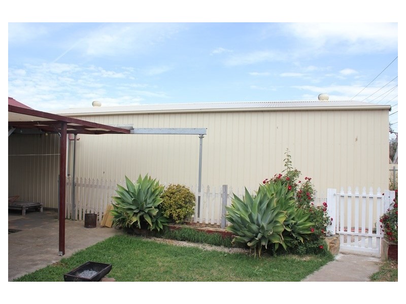 112 May Terrace, Ottoway SA 5013