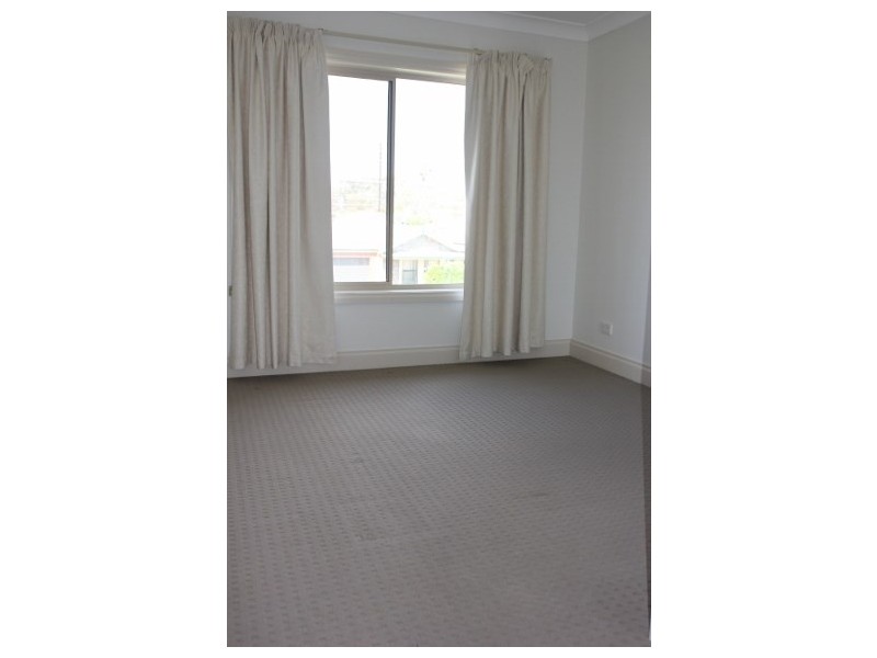 24 Yorketown Crescent, Henley Beach South SA 5022