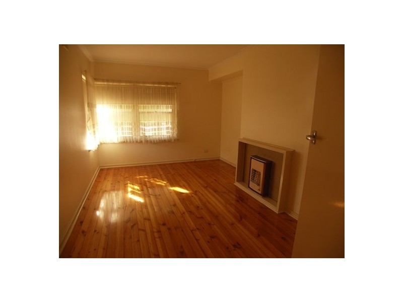 12 Craddock Street, Flinders Park SA 5025