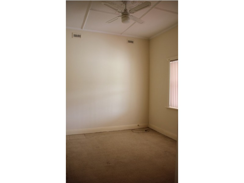 24 Olveston Avenue, Beverley SA 5009