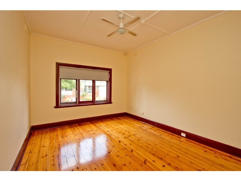 26 Wodonga Street, Beverley SA 5009