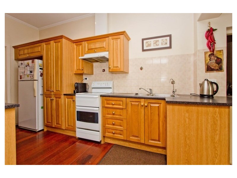 93 East Terrace, Henley Beach SA 5022