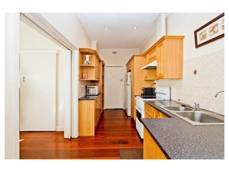 93 East Terrace, Henley Beach SA 5022