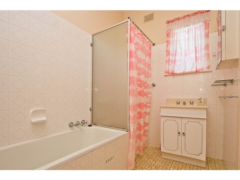 26 Tunbridge Street, Woodville South SA 5011