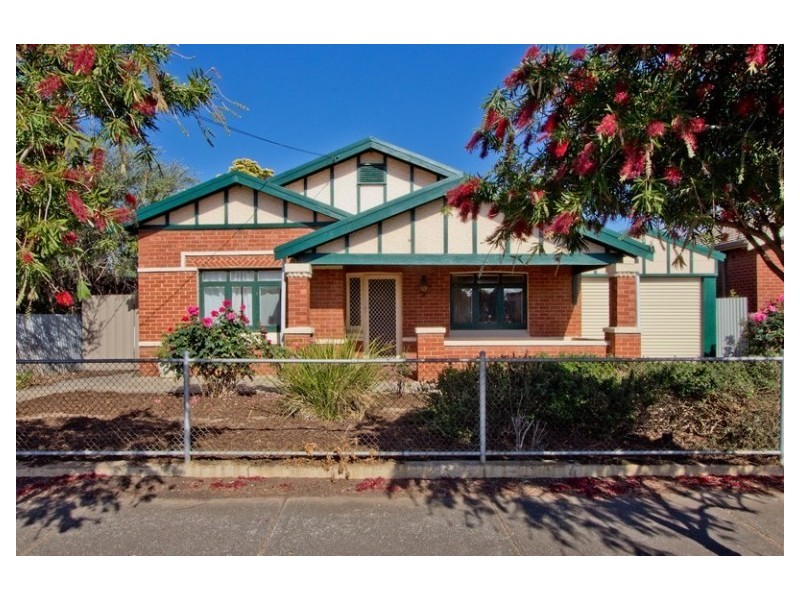 18 Attrill Avenue, Hilton SA 5033