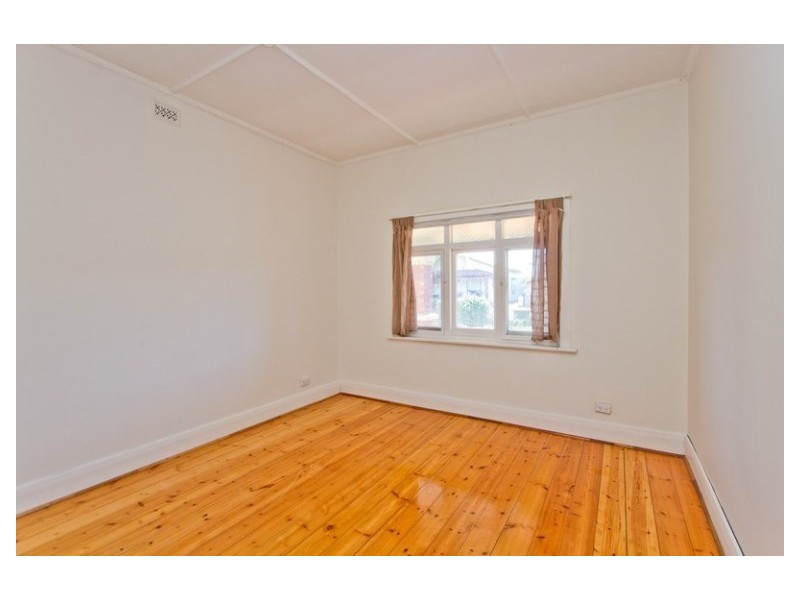 18 Attrill Avenue, Hilton SA 5033