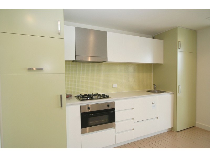 711/27 Colley Terrace – Liberty Towers, Glenelg SA 5045