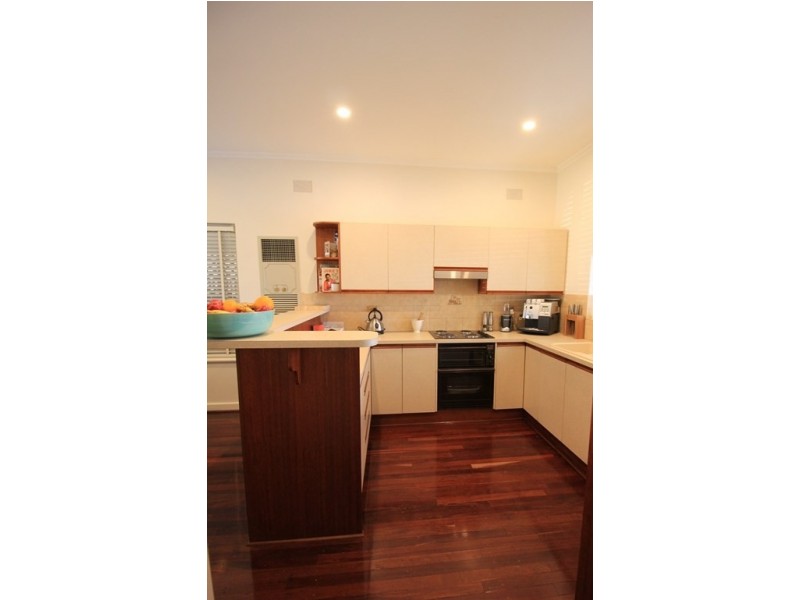 5 Montrose Avenue, Seaton SA 5023