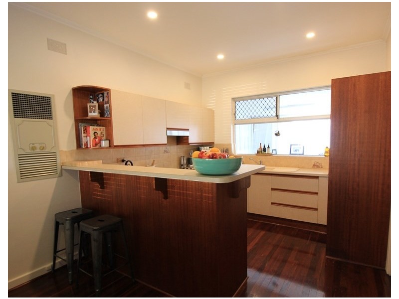 5 Montrose Avenue, Seaton SA 5023