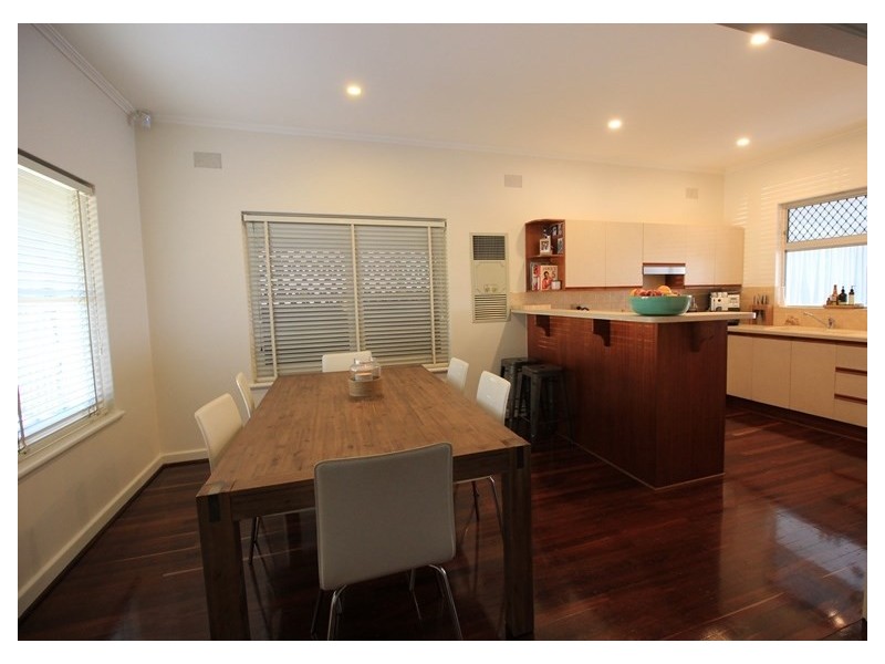 5 Montrose Avenue, Seaton SA 5023