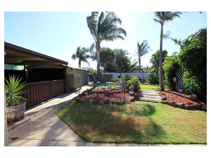 5 Montrose Avenue, Seaton SA 5023