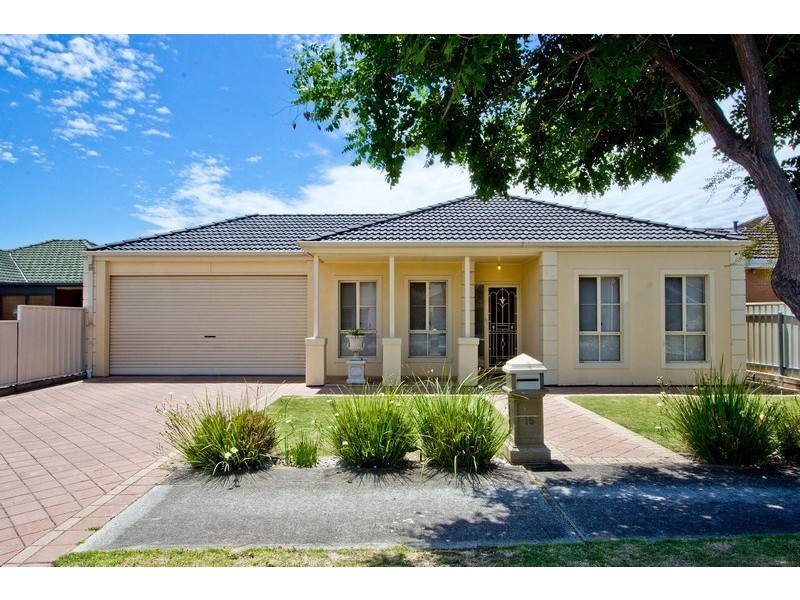 15 Lincoln Avenue, Fulham Gardens SA 5024