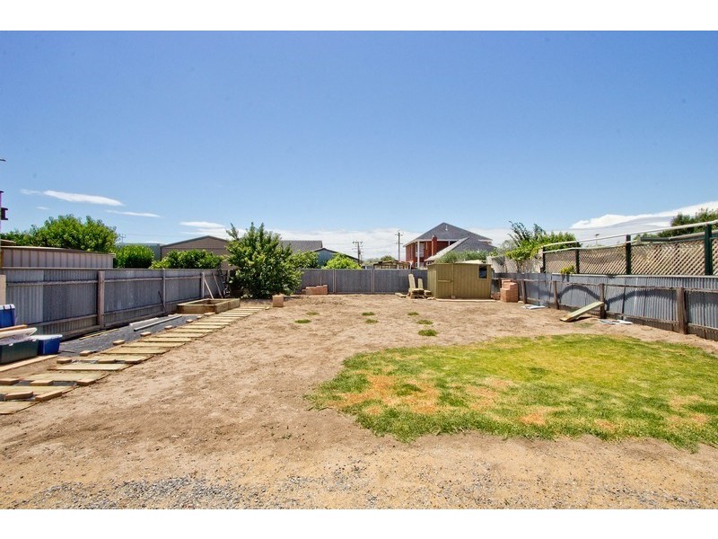 15 Lincoln Avenue, Fulham Gardens SA 5024