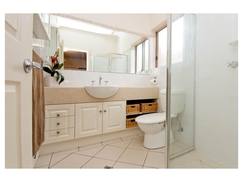 2a Fraser Street, Henley Beach South SA 5022