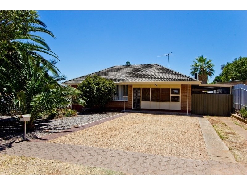 6 Loral Street, Para Hills SA 5096