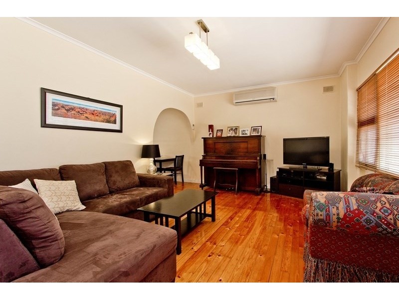 6 Loral Street, Para Hills SA 5096