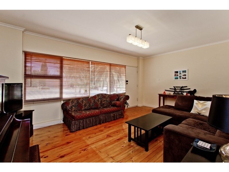 6 Loral Street, Para Hills SA 5096